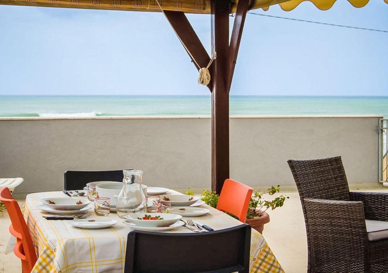 Arisa -Terrazza Privata 60 Mq Sulla Spiaggia Donnalucata  Exteriér fotografie